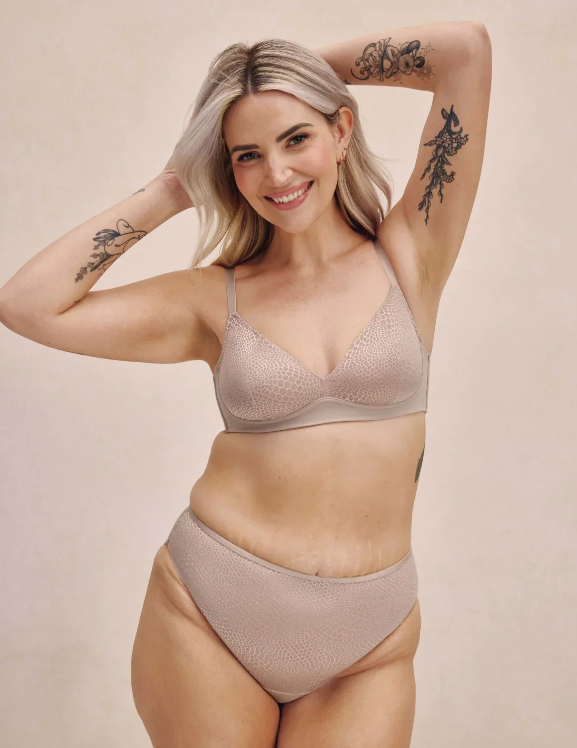 Essential Lace French Cut - Last Call - Image 4