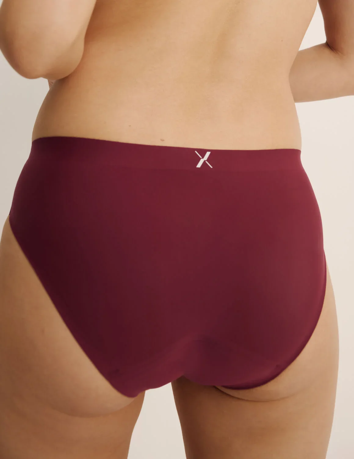 Essential No-Show Bikini - Image 14