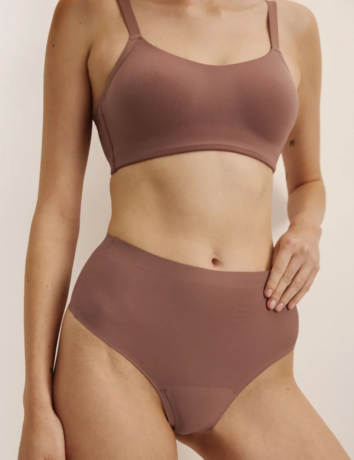 Light Leakproof No-Show High Rise Thong - Last Call - Image 4