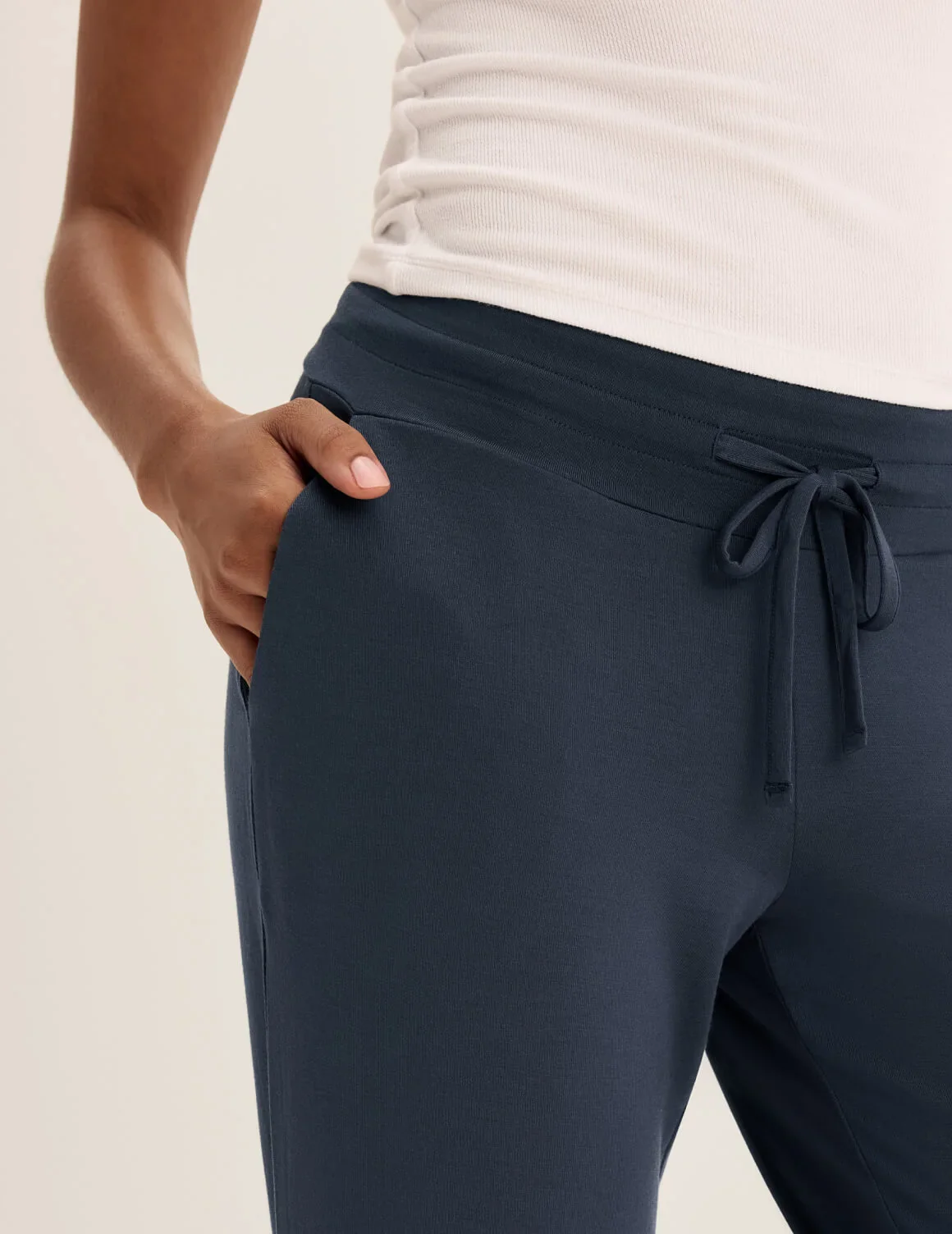 Modal Jogger - Image 12