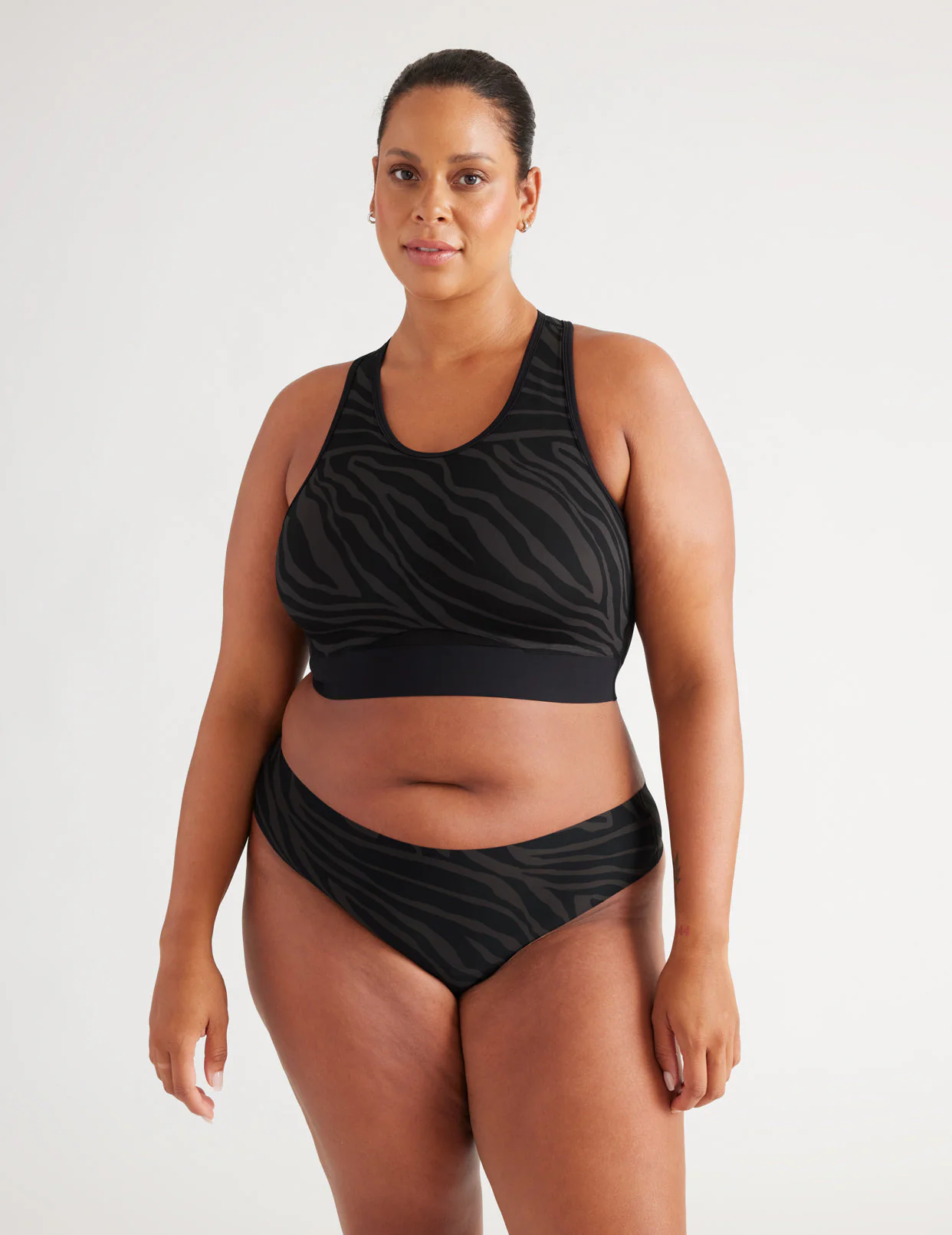 Light Leakproof No-Show Thong - Last Call - Image 39