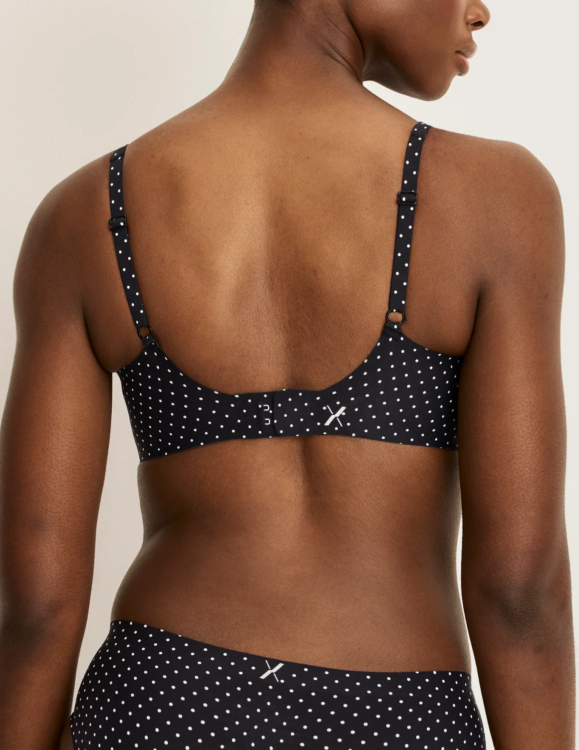 Revolution V-Neck Bra - Image 56