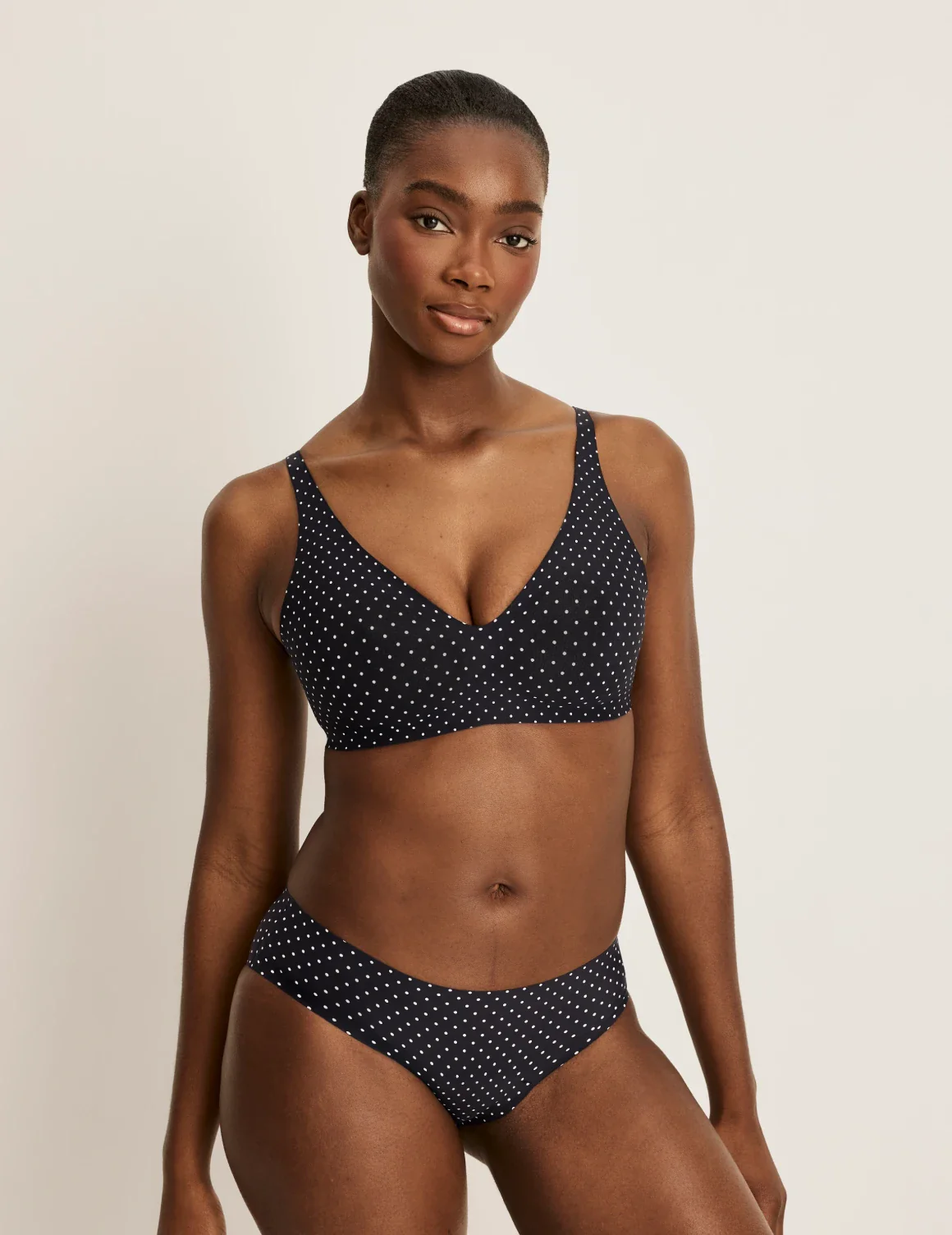 Revolution V-Neck Bra - Image 57