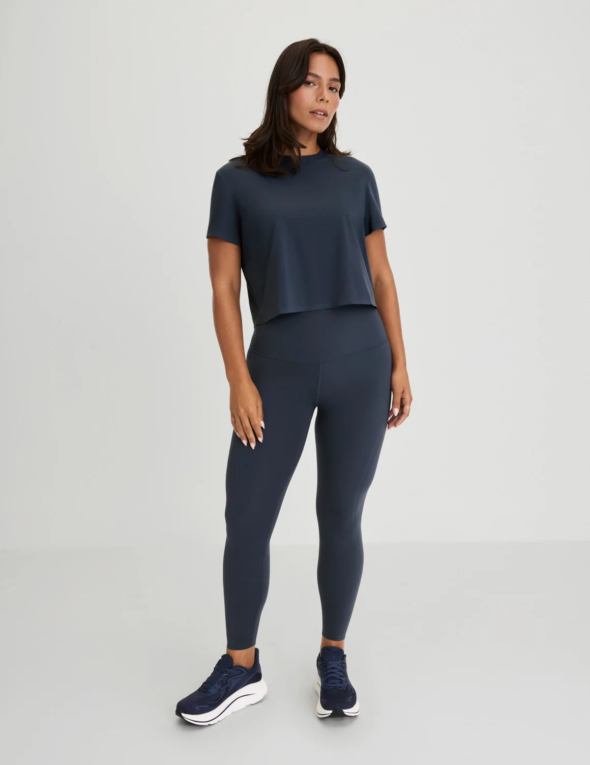 Studio Sleek Cropped T-Shirt - Image 18